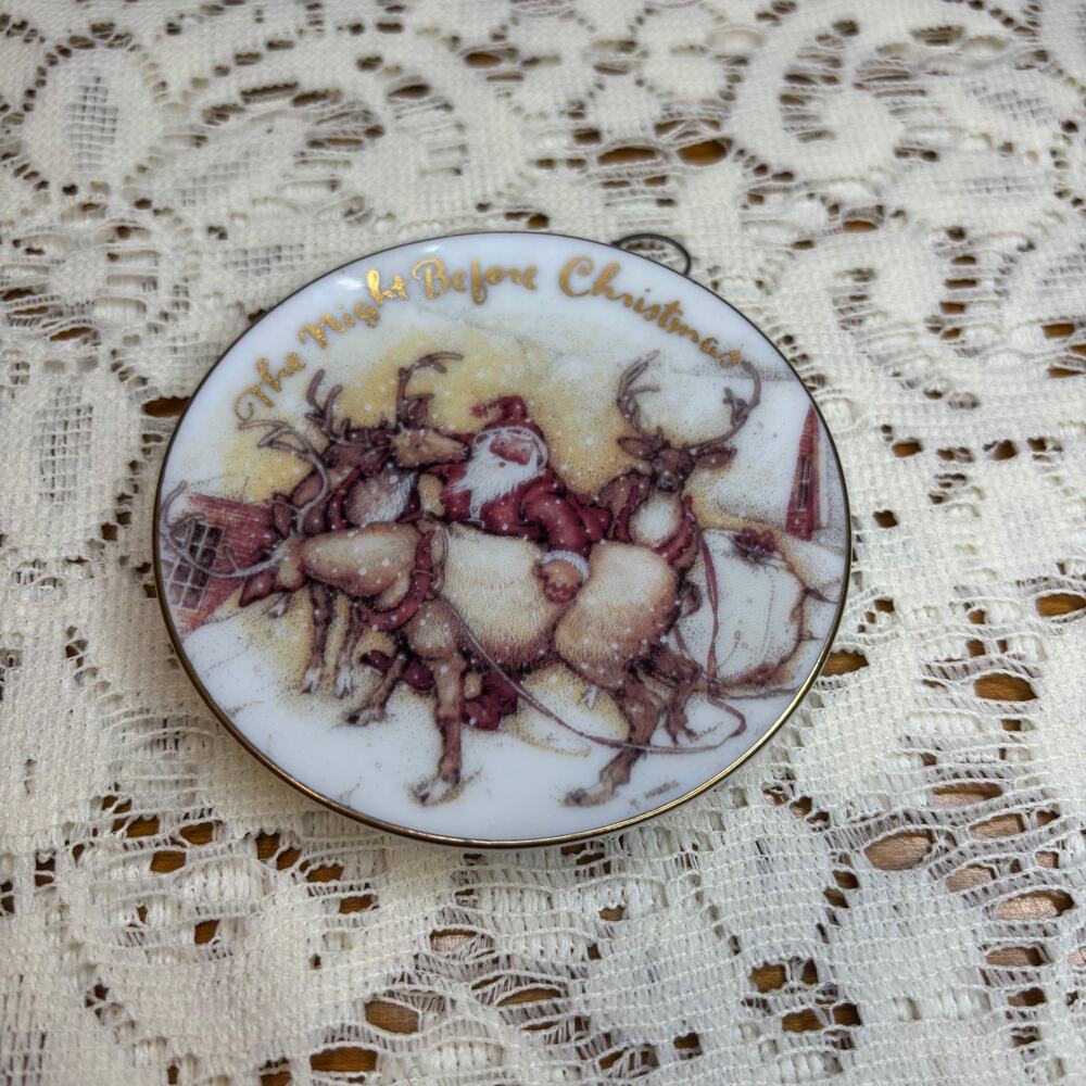 Vintage 1991 Summit “The Night Before Christmas” Santa Plate Ornament